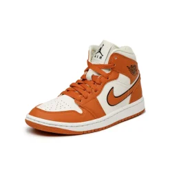Leder Sneaker*Jordan Nike Wmns Air 1 Mid SE *Sport Spice* Coconut Milk / Sport Spice / Black / Sail