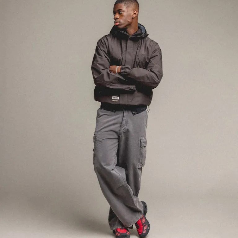 Leder Sneaker|Wasserdichte Sneaker*Nike Wmns Air Max SNDR *GTX* Hyper Crimson / Dark Smoke Grey / Fire Red