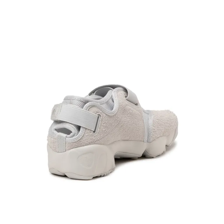 Leder Sneaker|Ballerinas*Nike Wmns Air Rift Photon Dust / Summit White