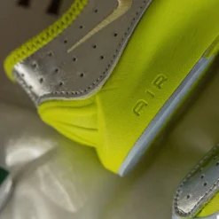 Leder Sneaker*Nike Wmns Air Superfly Cyber / Lemon / Skylight / Metallic Silver