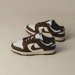 Leder Sneaker*Nike Wmns Dunk Low Sail / Cacao Wow / Coconut Milk