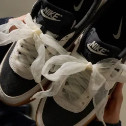 Leder Sneaker|Terrace Casual Sneaker*Nike Wmns Killshot 2 Off Noir / Sail / Gum Yellow