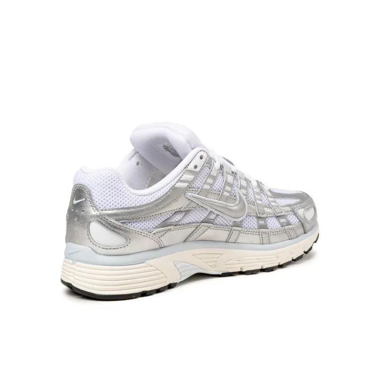 Leder Sneaker|Weiße Sneaker*Nike Wmns P-6000 White / Metallic Silver / Blue Tint / Sail
