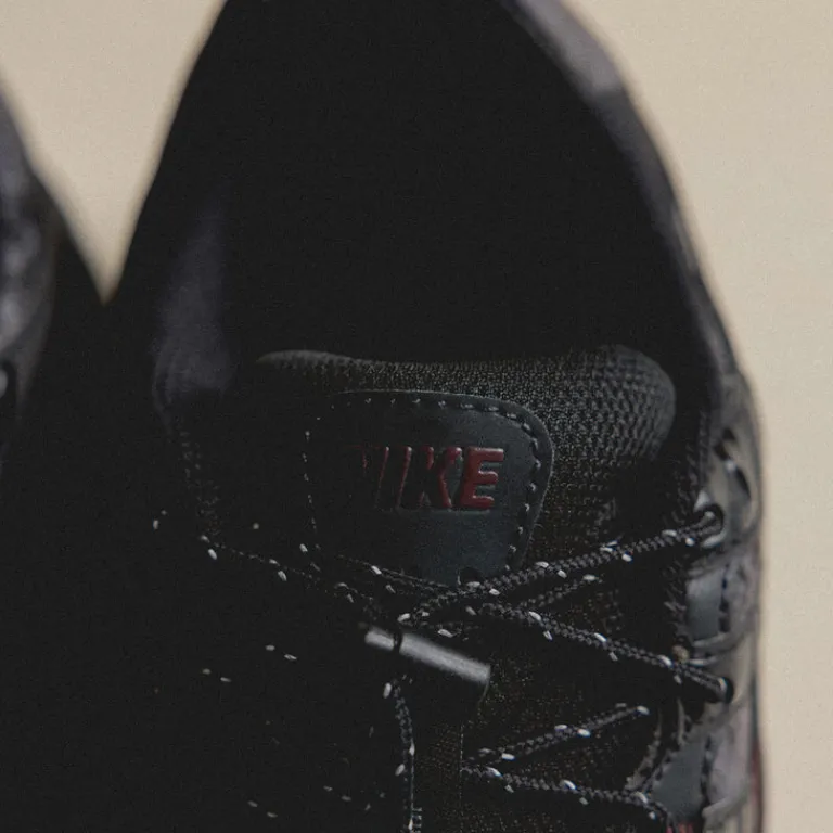 Vegane Sneaker|Retro Runner*Nike Wmns P-6000 Black / Burgundy Crush / Midnight Navy / Black