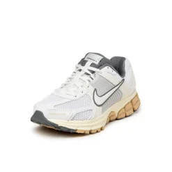 Vegane Sneaker|Weiße Sneaker*Nike Wmns Zoom Vomero 5 Summit White / Summit White / Pure Platinum