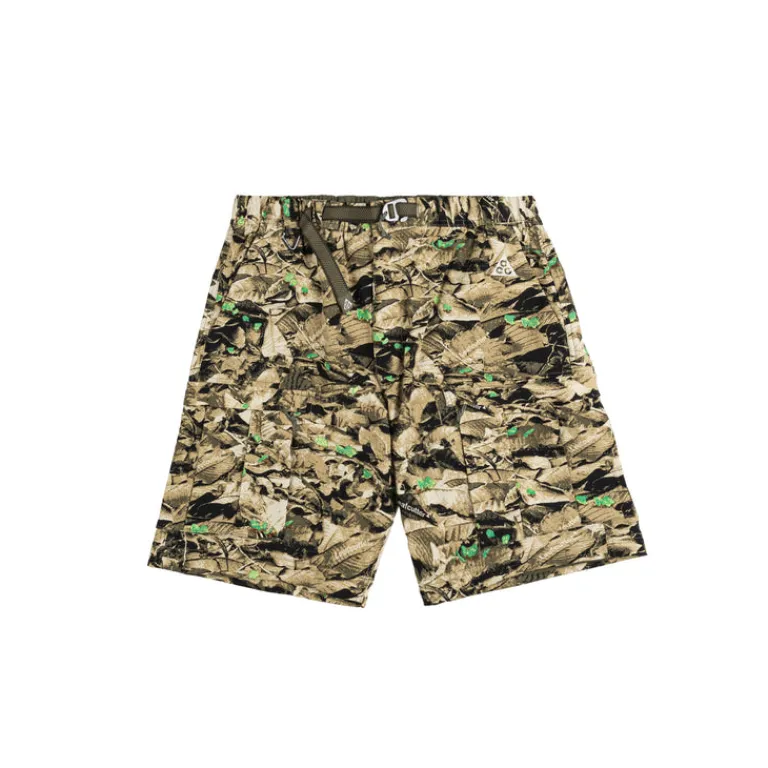 Hosen*Nike ACG "Smith Summit" Water-Repellent UV Cargo Pants Parachute Beige / Sequoia / Summit White
