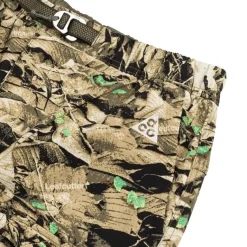 Hosen*Nike ACG