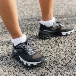 Vegane Sneaker|Laufschuhe*On x Pleasures x The Loop Cloudmster Hyper W Espresso / Elk