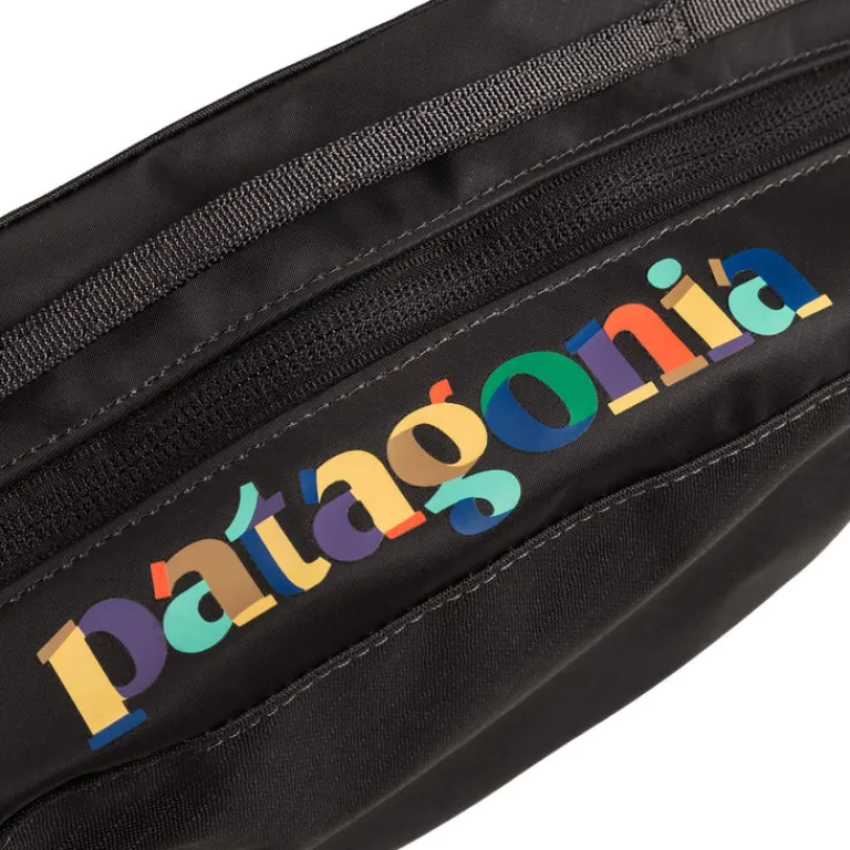 Taschen*Patagonia Black Hole Cube 3L Ink Black