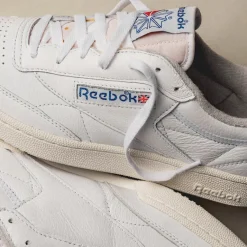 Leder Sneaker|Weiße Sneaker*Reebok Club C 85 Vintage Footwear White / Chalk / Vector Blue