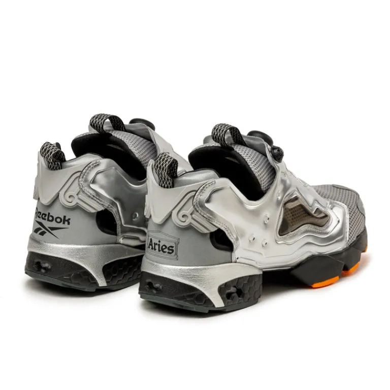 Retro Runner*Reebok x Aries Instapump Fury 94 Silver / Black / Orange / Grey