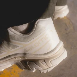 Vegane Sneaker|Outdoor Sneaker*Salomon XT-6 Vanilla Ice / Vanilla / Almond Milk