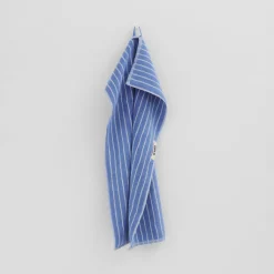 Badezimmer*Tekla Bath Towel Clear Blue Stripes