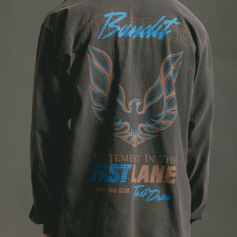 T-Shirts*Test Drive Bandit Longsleeve Vntg Black