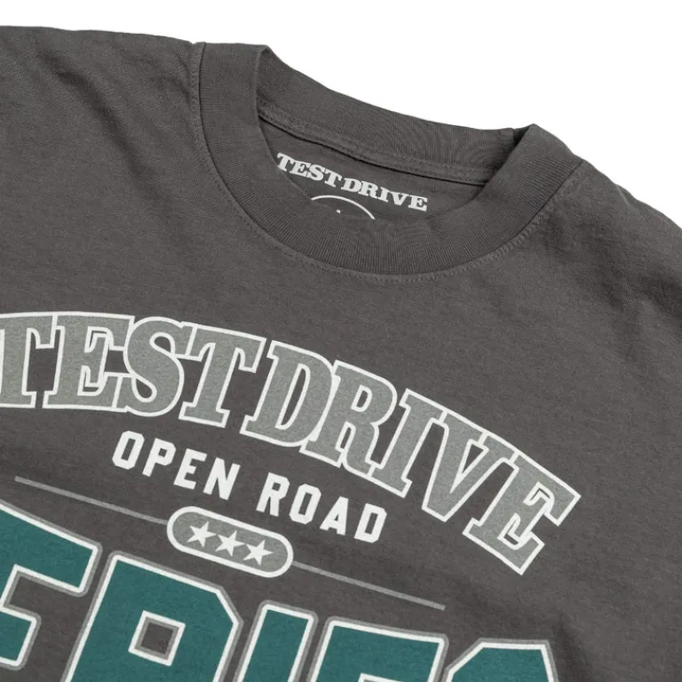 T-Shirts*Test Drive Open Road Longsleeve Graphite