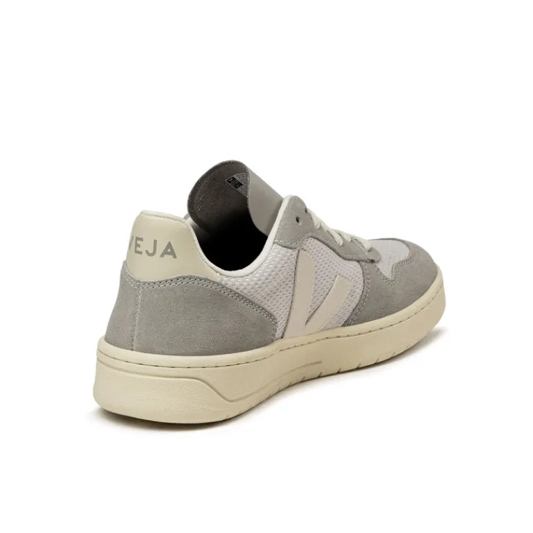 Weiße Sneaker*Veja V-10 Alveomesh Light Grey / Pierre