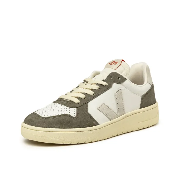 Weiße Sneaker*VEJA V-82 Leather Extra White / Natural Kaki