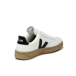 Weiße Sneaker*Veja V-12 Leather W Extra White / Black / Dune