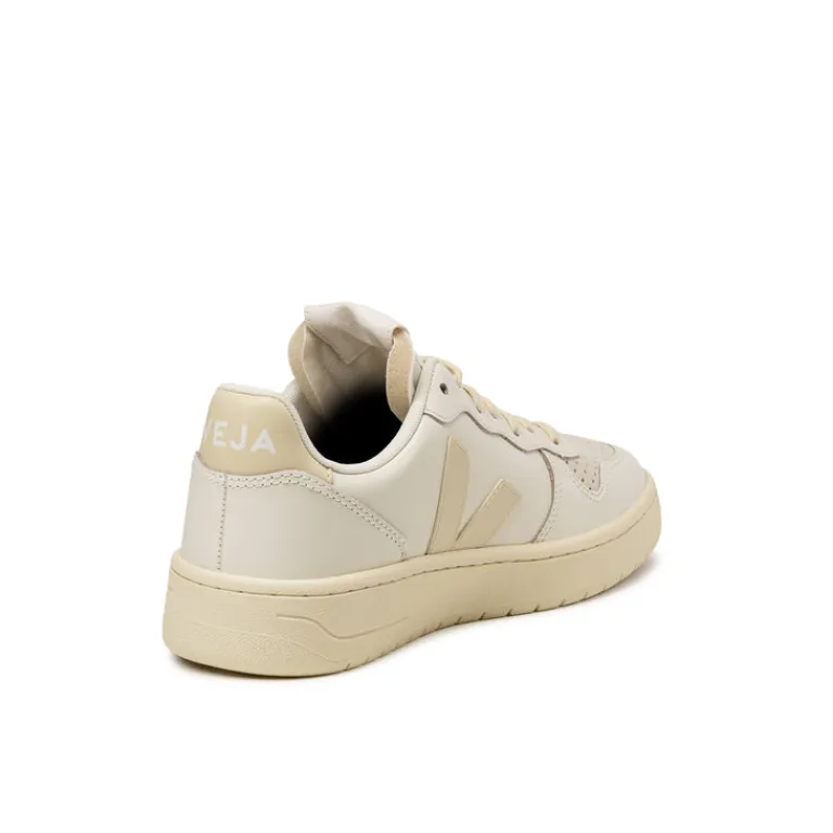 Weiße Sneaker*Veja V-10 Leather W Pure / Claire
